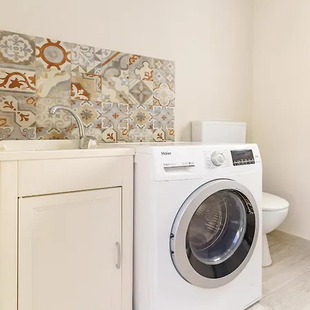 Al Palazzetto - Lavica Apartament